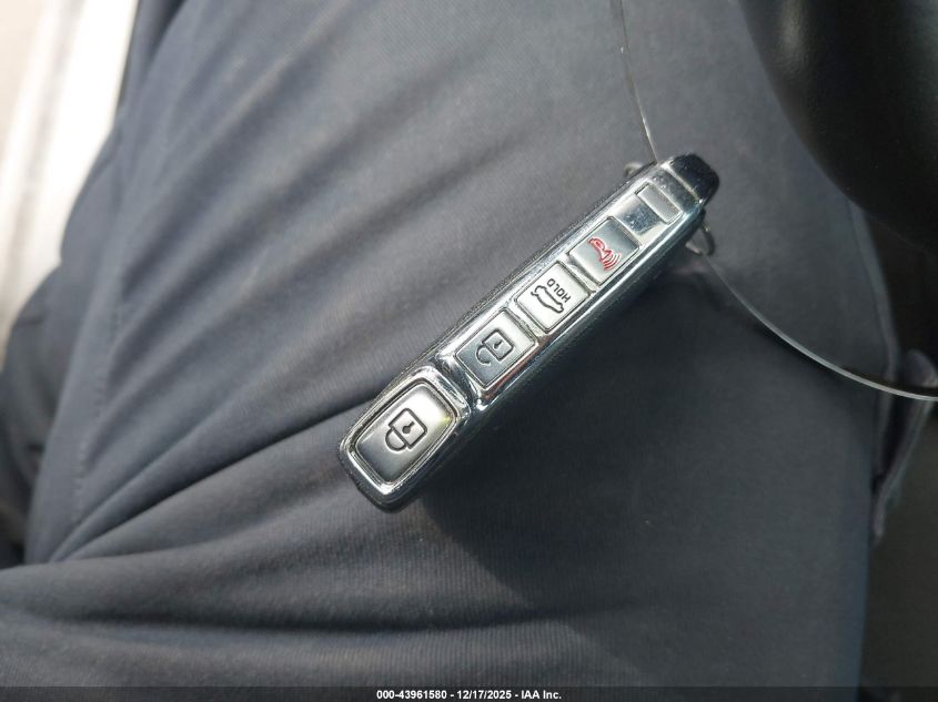 2024 Kia Forte Gt-Line VIN: 3KPF54AD3RE771240 Lot: 43961580