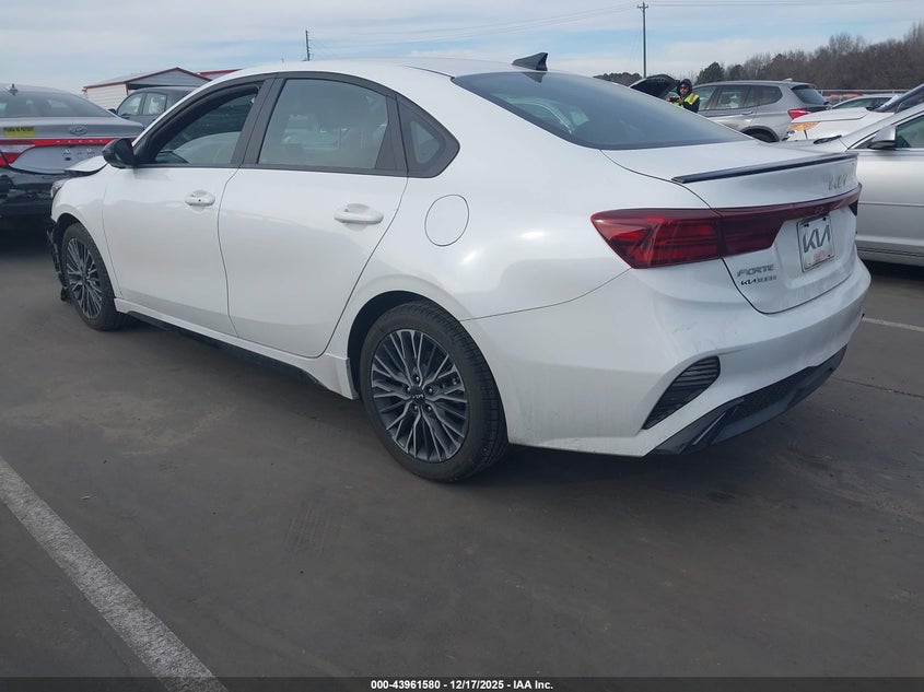 VIN 3KPF54AD3RE771240 2024 KIA FORTE GT-LINE