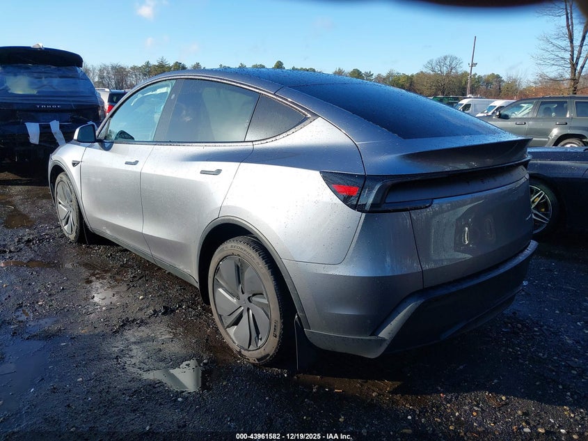 VIN 7SAYGDEE6TA387198 2026 TESLA MODEL Y LONG RANGE LAUNCH SERIES/PREMIUM ALL-WHEEL DRIVE