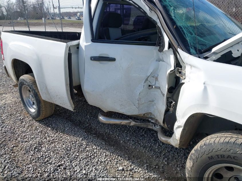 2007 GMC Sierra 1500 Work Truck VIN: 1GTEK14C67Z650841 Lot: 43961594