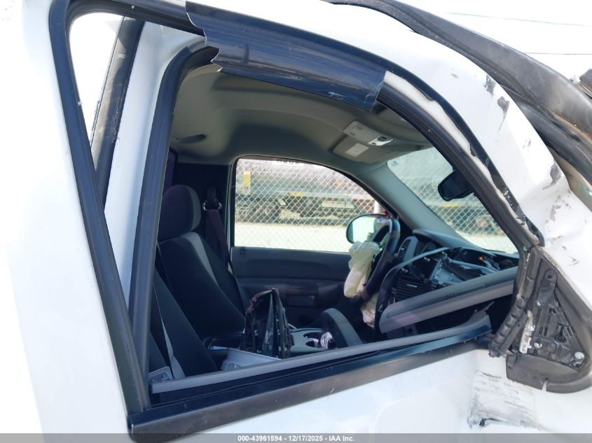 2007 GMC Sierra 1500 Work Truck VIN: 1GTEK14C67Z650841 Lot: 43961594