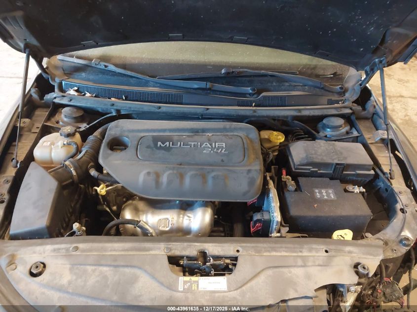 2016 Chrysler 200 Limited VIN: 1C3CCCAB9GN131581 Lot: 43961635