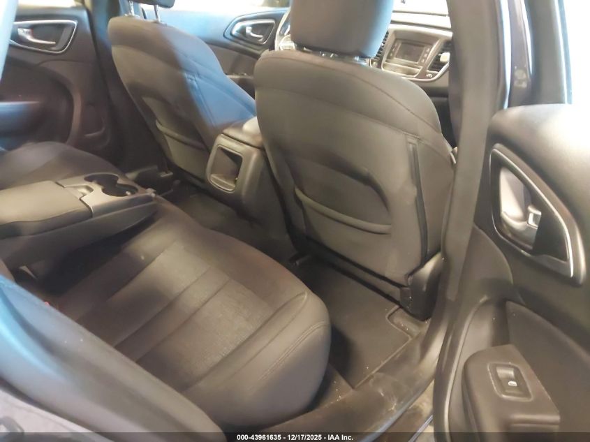 2016 Chrysler 200 Limited VIN: 1C3CCCAB9GN131581 Lot: 43961635