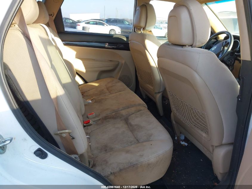 2011 Kia Sorento Lx VIN: 5XYKT3A18BG012807 Lot: 43961640