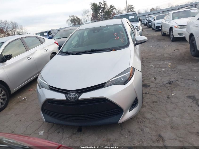 2018 Toyota Corolla Le VIN: 5YFBURHE5JP817702 Lot: 43961645