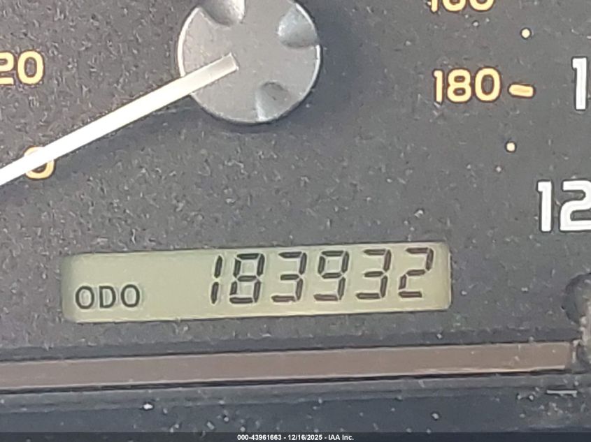 2006 Toyota Sequoia Limited V8 VIN: 5TDZT38A86S273058 Lot: 43961663