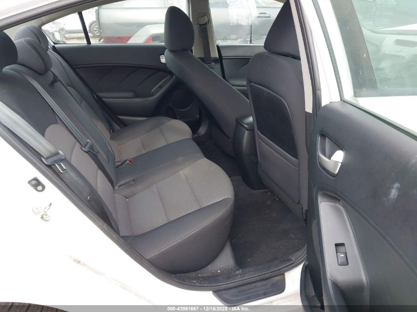 2018 Kia Forte Lx VIN: 3KPFL4A77JE262420 Lot: 43961667