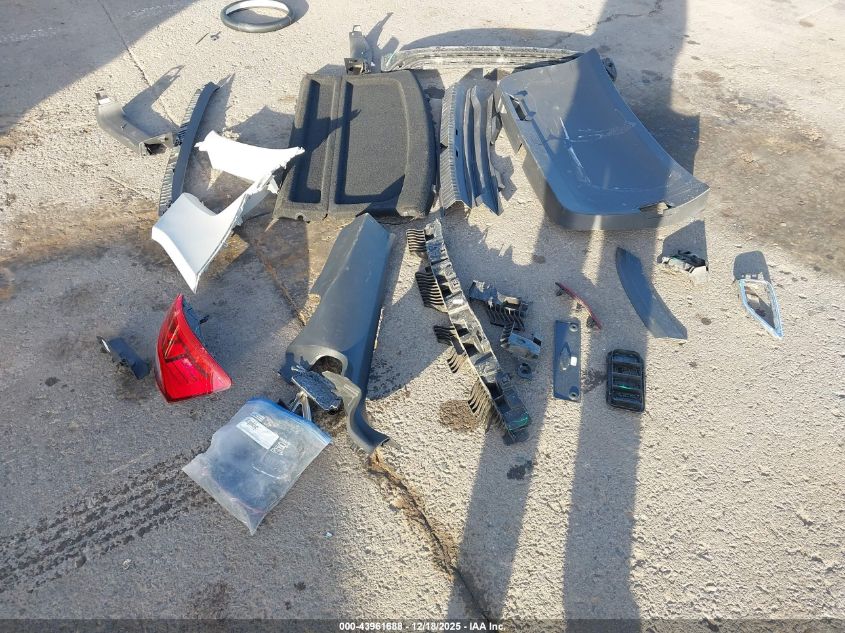 2022 Volkswagen Taos 1.5T Se VIN: 3VVLX7B25NM076772 Lot: 43961688