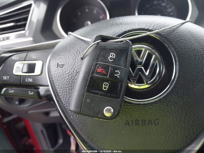 2018 Volkswagen Tiguan 2.0T S VIN: 3VV1B7AX3JM072409 Lot: 43961696