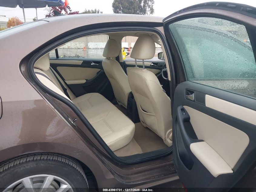 2012 Volkswagen Jetta 2.5L Se VIN: 3VWBP7AJ0CM308353 Lot: 43961731