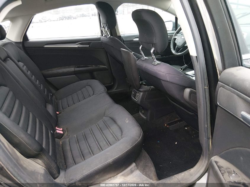 2013 Ford Fusion Hybrid Se VIN: 3FA6P0LU5DR203899 Lot: 43961757