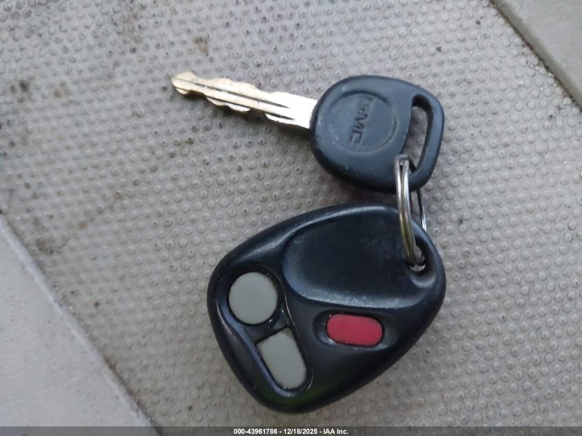 2001 GMC Yukon Slt VIN: 1GKEK13T51R168164 Lot: 43961786