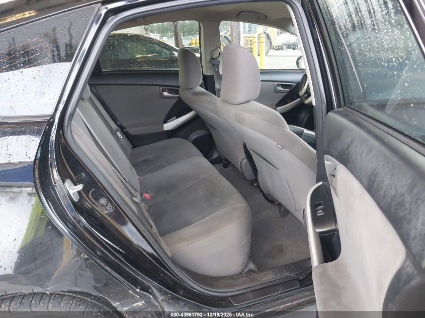 2013 Toyota Prius Two VIN: JTDKN3DU9D5585310 Lot: 43961792