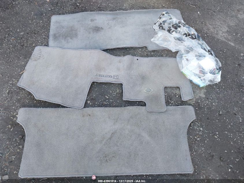 2002 Honda Odyssey Ex-L VIN: 2HKRL18032H518571 Lot: 43961814