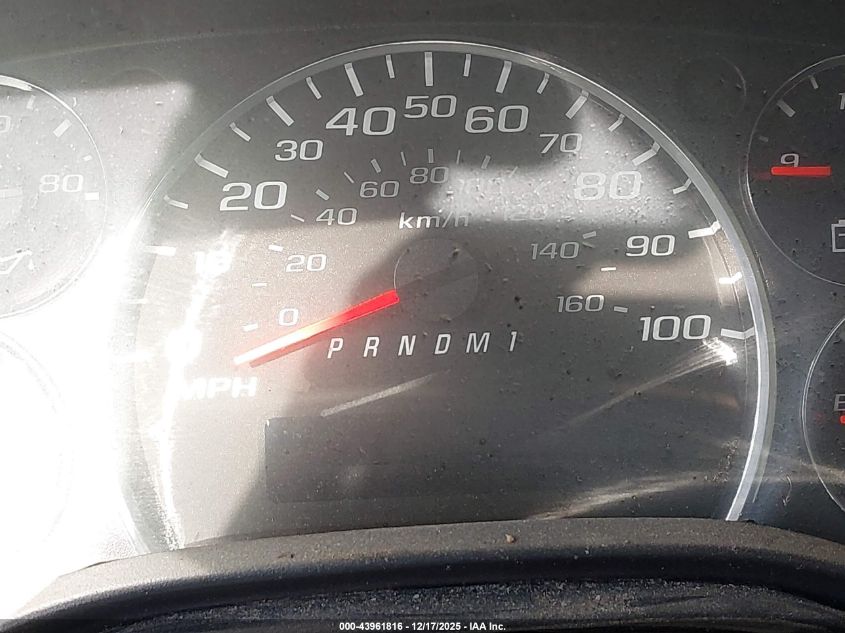 2017 GMC Savana 2500 Work Van VIN: 1GTW7BFG1H1111863 Lot: 43961816