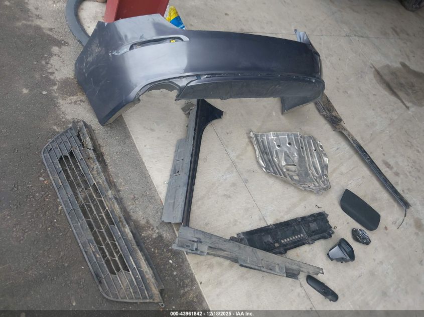 2022 Honda Civic Lx VIN: 2HGFE2F27NH530048 Lot: 43961842