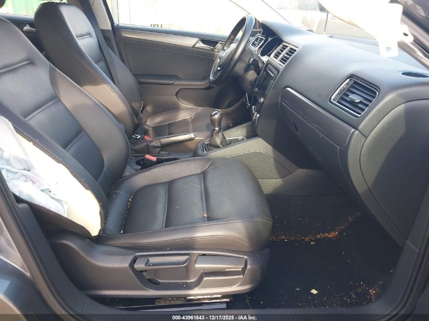 2015 Volkswagen Jetta 2.0L Tdi Se VIN: 3VW3A7AJXFM290051 Lot: 43961843