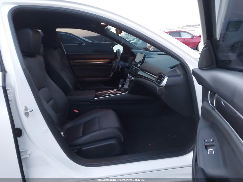 VIN 1HGCV1F33KA073125 2019 HONDA ACCORD SPORT
