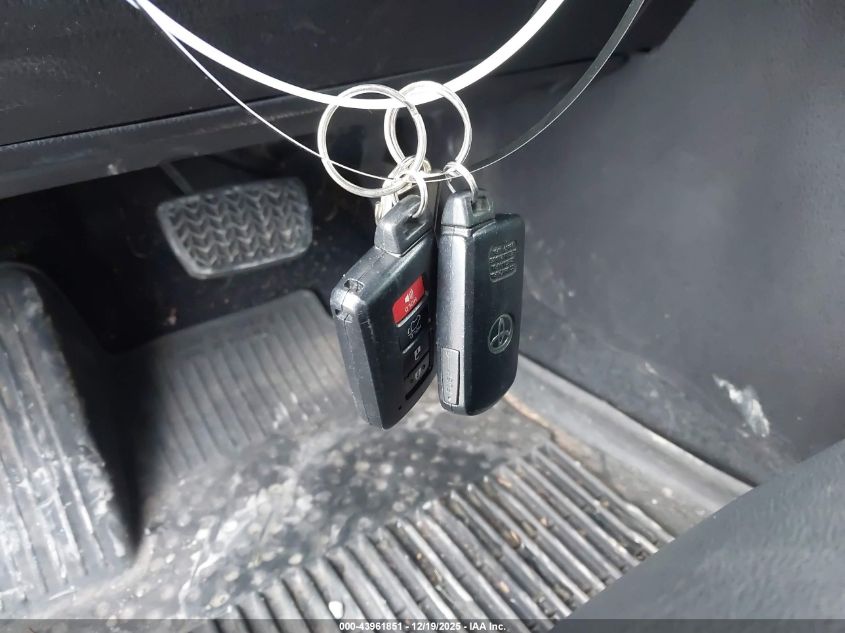 2017 Toyota Highlander Xle VIN: 5TDJZRFH2HS390491 Lot: 43961851