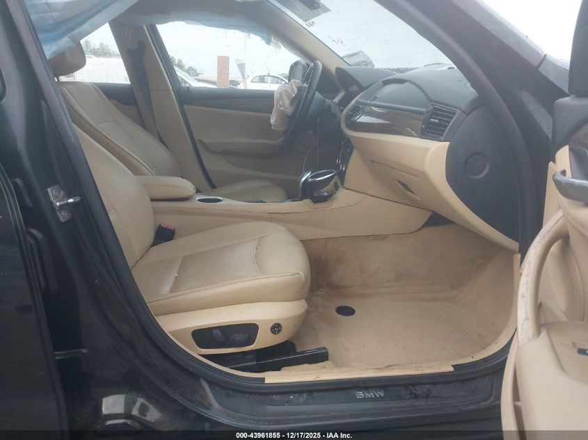 2013 BMW X1 Sdrive28I VIN: WBAVM1C58DVW44813 Lot: 43961855