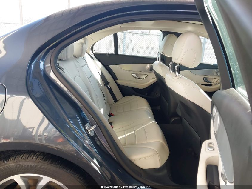 2016 Mercedes-Benz C 300 4Matic VIN: 55SWF4KB8GU117110 Lot: 43961857