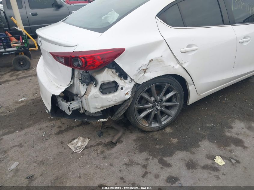 2018 Mazda Mazda3 Touring VIN: 3MZBN1V30JM232676 Lot: 43961919