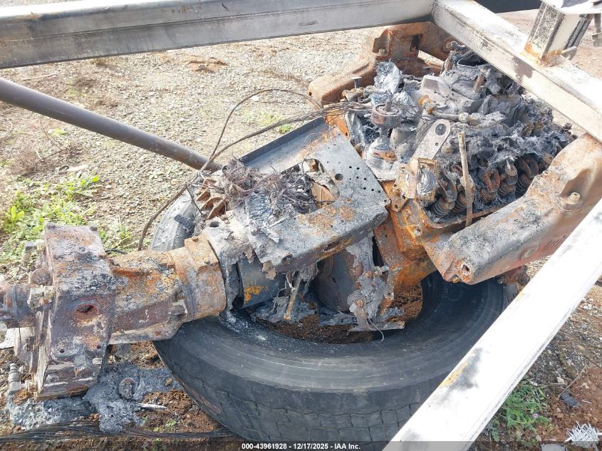 2001 Malibu 21 Sunsetter VIN: 000USMB2Z3958C101 Lot: 43961928