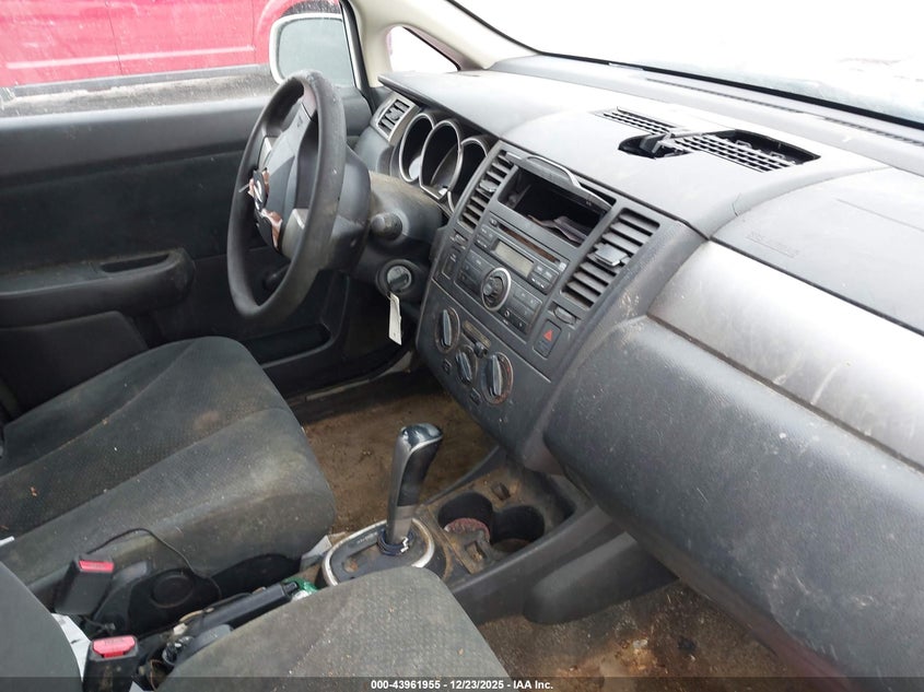 2010 Nissan Versa 1.8S