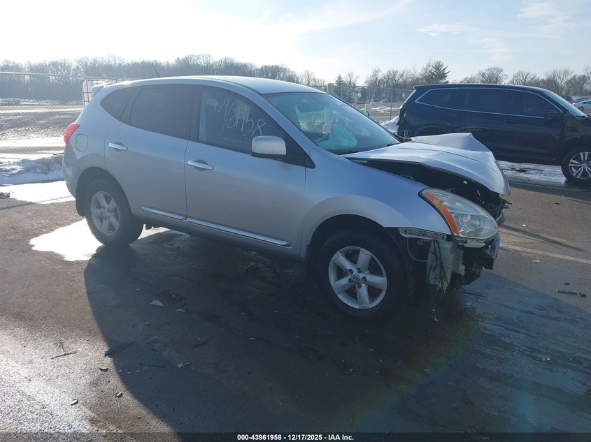 2013 Nissan Rogue S