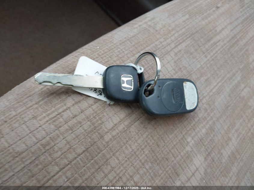 2003 Honda Cr-V Lx VIN: JHLRD68433C008251 Lot: 43961964