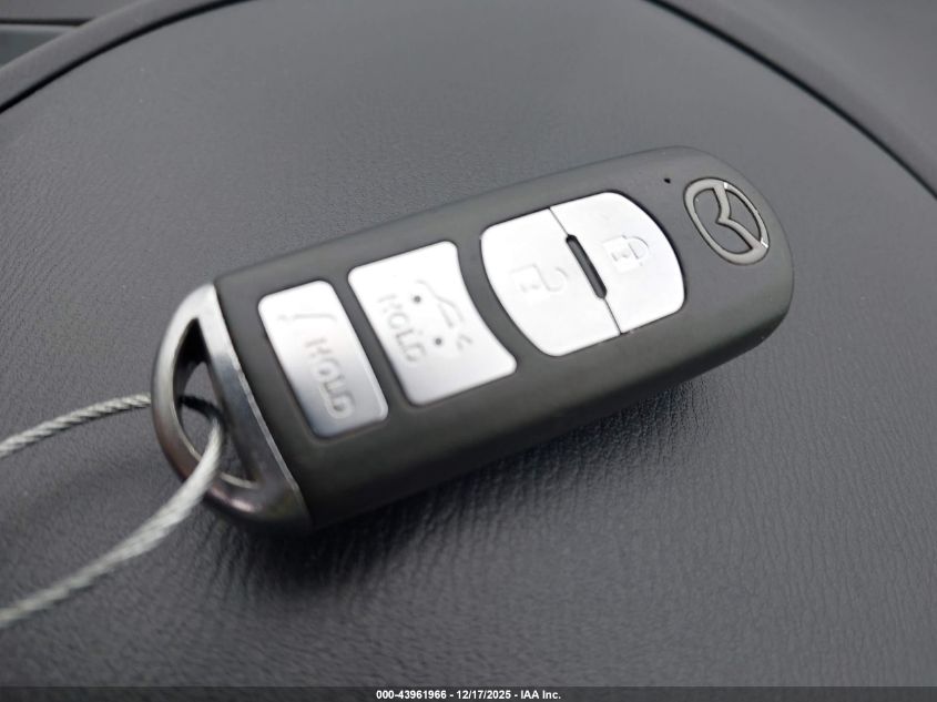 2018 Mazda Mazda3 Sport VIN: 3MZBN1U71JM253394 Lot: 43961966