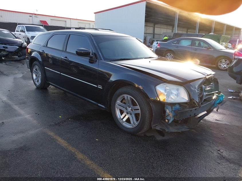 2D4GV58255H515553 DODGE MAGNUM Photo 1