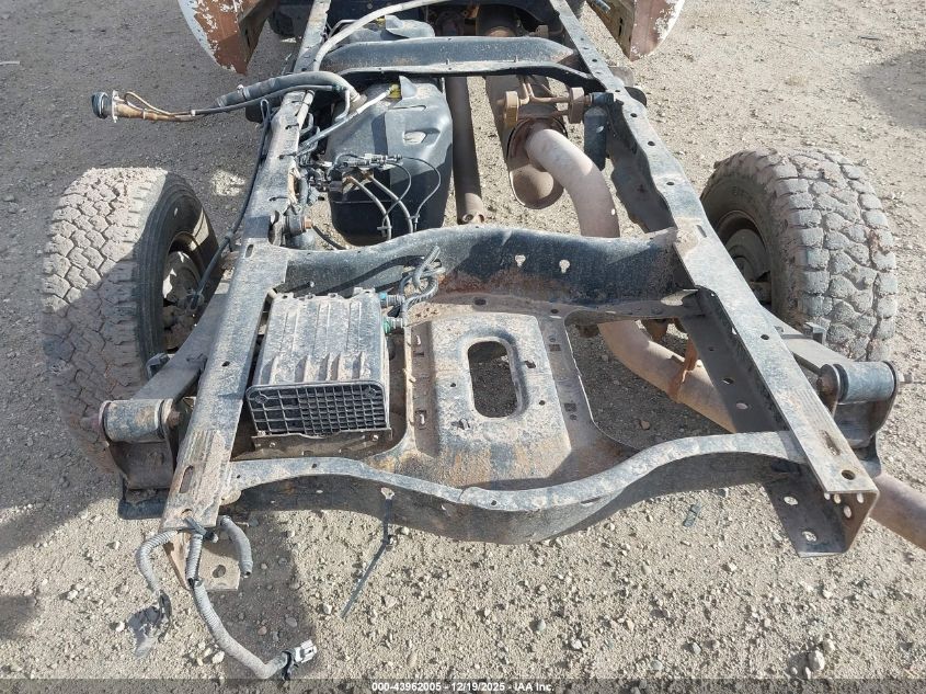 2011 Ford F-250 Xl VIN: 1FDBF2B62BEA30218 Lot: 43962005