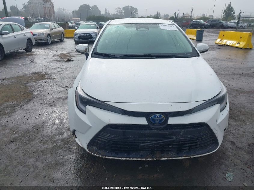 2025 Toyota Corolla Hybrid Le VIN: JTDBCMFE7S3082286 Lot: 43962013