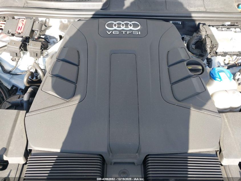 2017 Audi Q7 3.0T Premium VIN: WA1LAAF72HD027011 Lot: 43962052