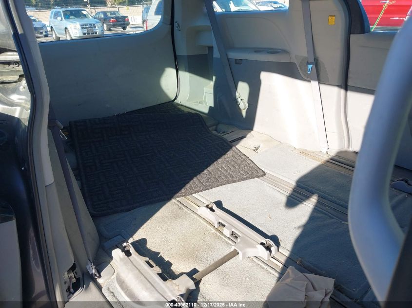 2011 Toyota Sienna Base V6 VIN: 05TDZK3DC5BS13147 Lot: 43962110