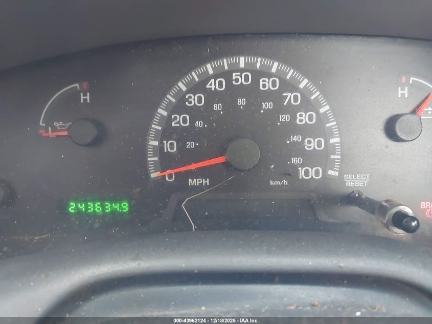 2000 Ford F-150 Work Series/Xl/Xlt VIN: 2FTZF182XYCA45856 Lot: 43962124