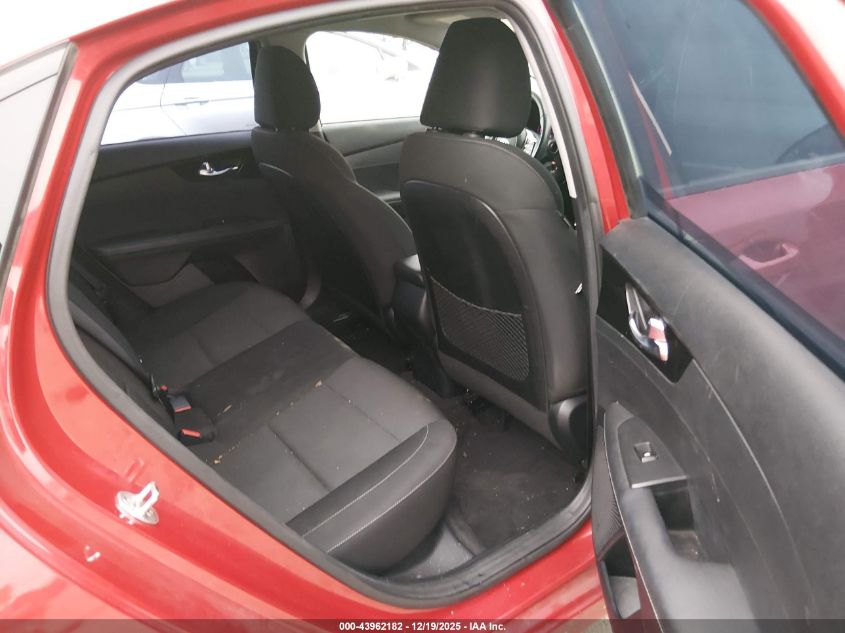 2019 Kia Forte S VIN: 3KPF34AD6KE096690 Lot: 43962182