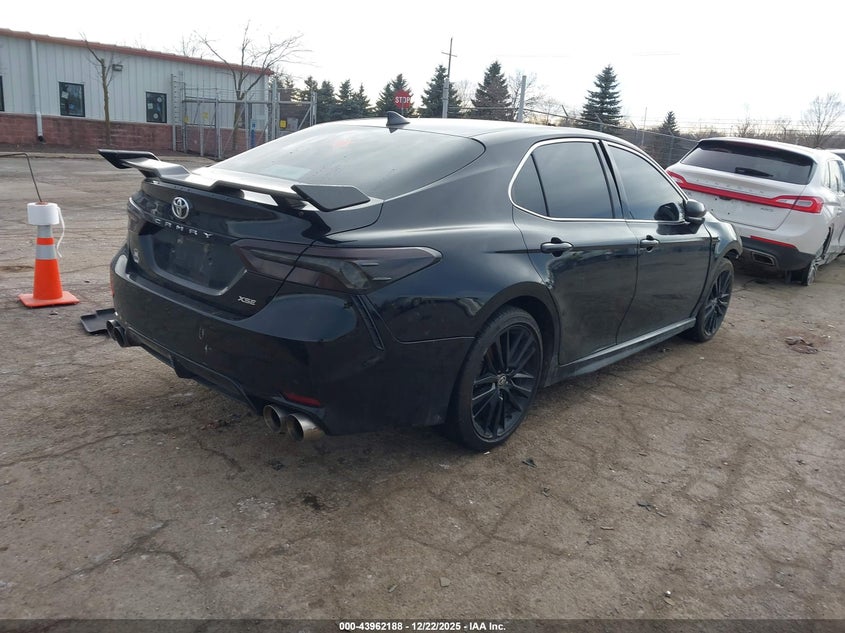 2021 Toyota Camry Xse