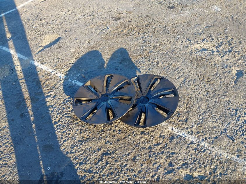 2025 Tesla Model 3 Long Range Rear-Wheel Drive/Standard Rear-Wheel Drive VIN: 5YJ3E1EA6SF001261 Lot: 43962232