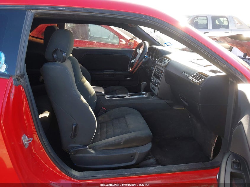 2010 Dodge Challenger Se