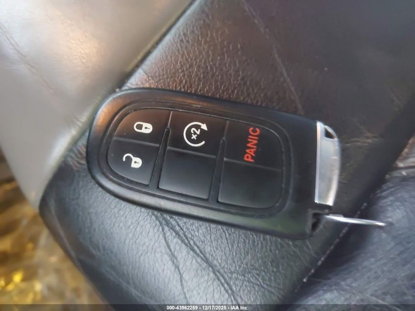 2014 Jeep Cherokee Limited VIN: 1C4PJMDB5EW316321 Lot: 43962259