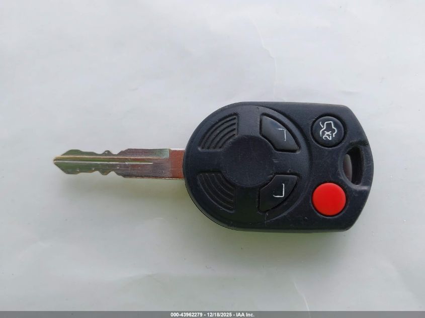 2011 Ford Escape Limited VIN: 1FMCU9EGXBKB24369 Lot: 43962279