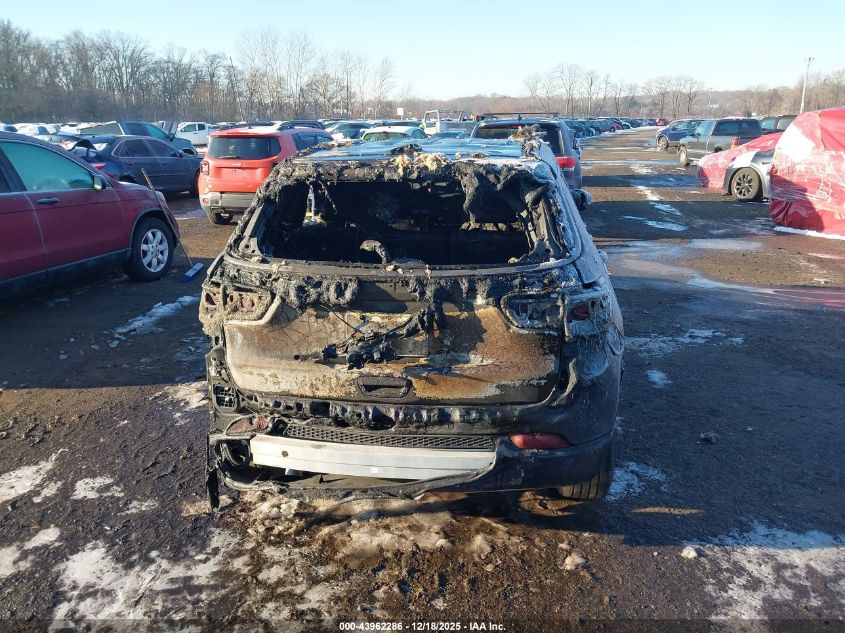 2024 Jeep Compass Limited 4X4 VIN: 3C4NJDCN8RT592670 Lot: 43962286