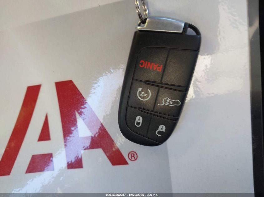 2018 Jeep Grand Cherokee Limited 4X2 VIN: 1C4RJEBG8JC392432 Lot: 43962287