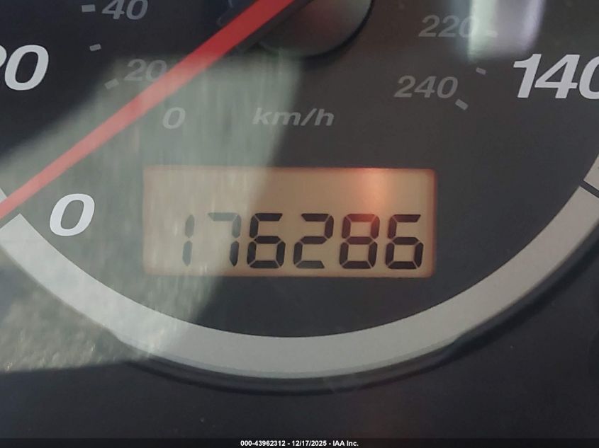 2004 Honda Cr-V Lx VIN: JHLRD68474C005824 Lot: 43962312