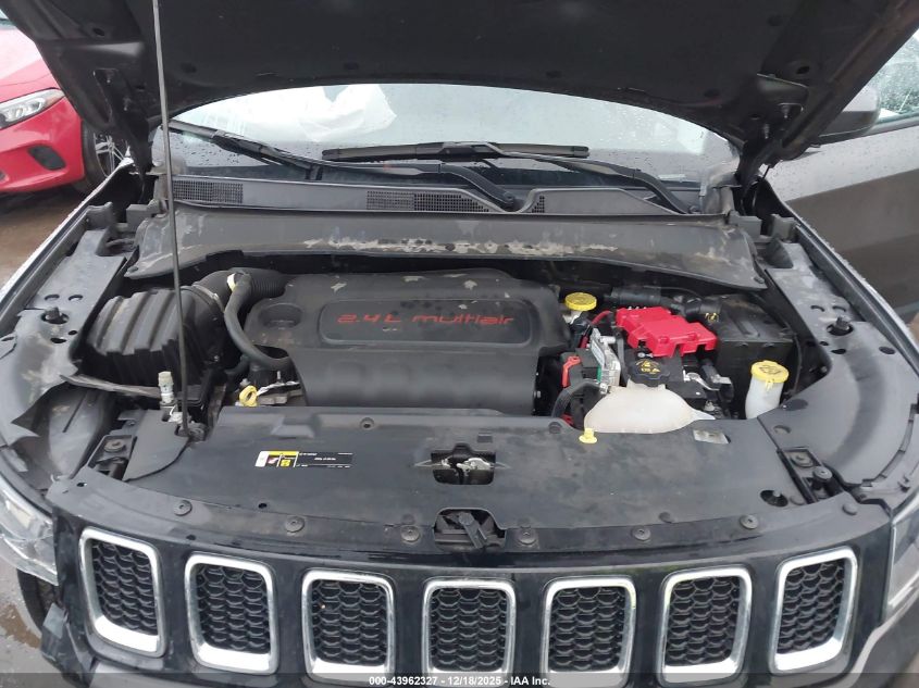 2019 Jeep Compass Latitude Fwd VIN: 3C4NJCBB7KT852063 Lot: 43962327