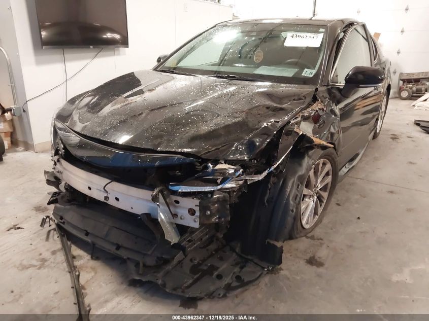 2021 Toyota Camry Le VIN: 4T1R11AK0MU580659 Lot: 43962347