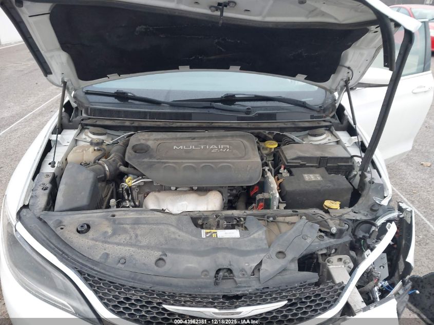 2015 Chrysler 200 Limited VIN: 1C3CCCAB2FN690016 Lot: 43962381