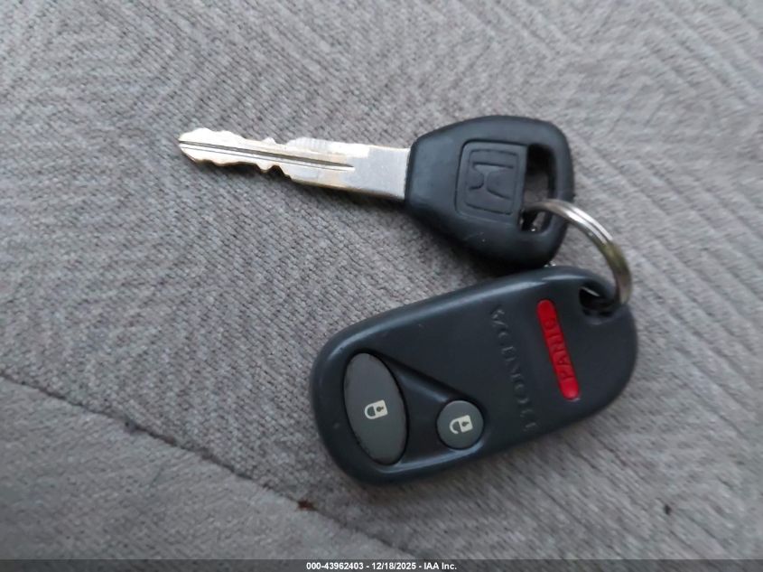 2002 Honda Civic Ex VIN: 2HGES26742H525739 Lot: 43962403